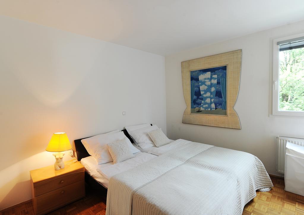 Apartment Trnovo Center ليوبليانا الغرفة الصورة